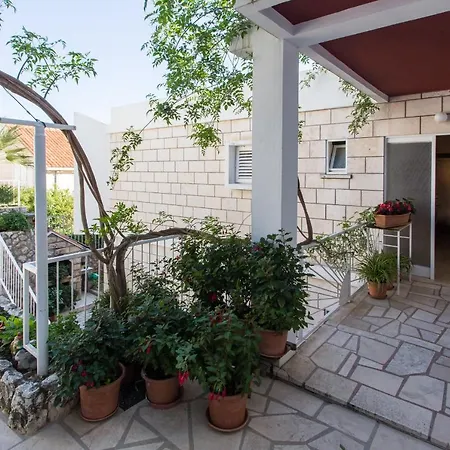 Guest house Ljubica
