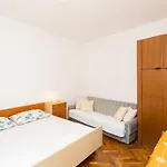 Gæstehus Ljubica 3*